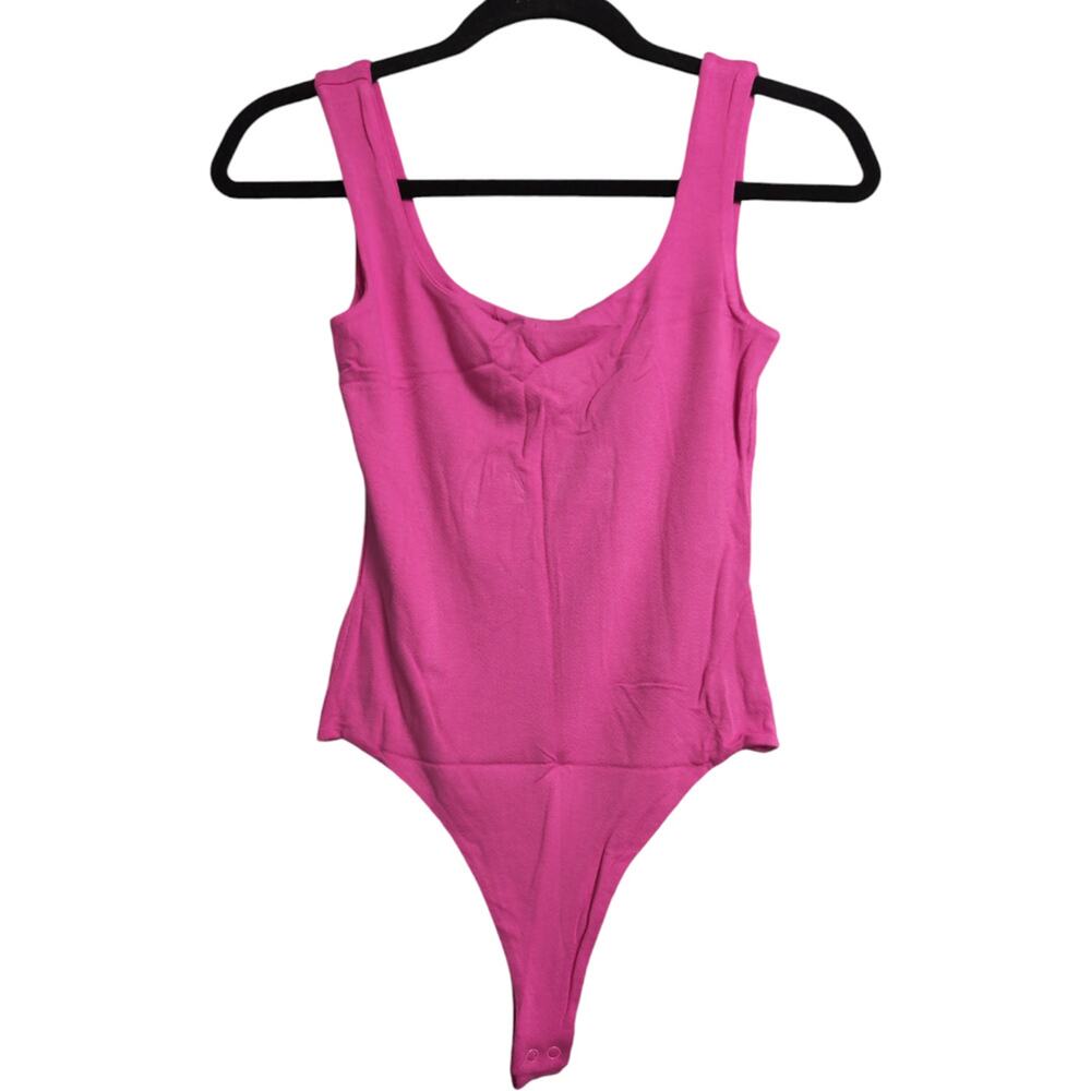 NWT Naked Wardrobe Soft Pink Tank Top Bodysuit Sleeveless Snap Closure Size S